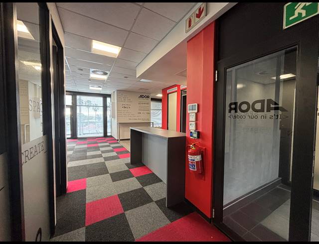 156M² OFFICE TO LET IN DURBANVILLE CENTRAL